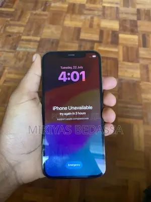 Photo - Apple iPhone 12 Pro 128 GB Black