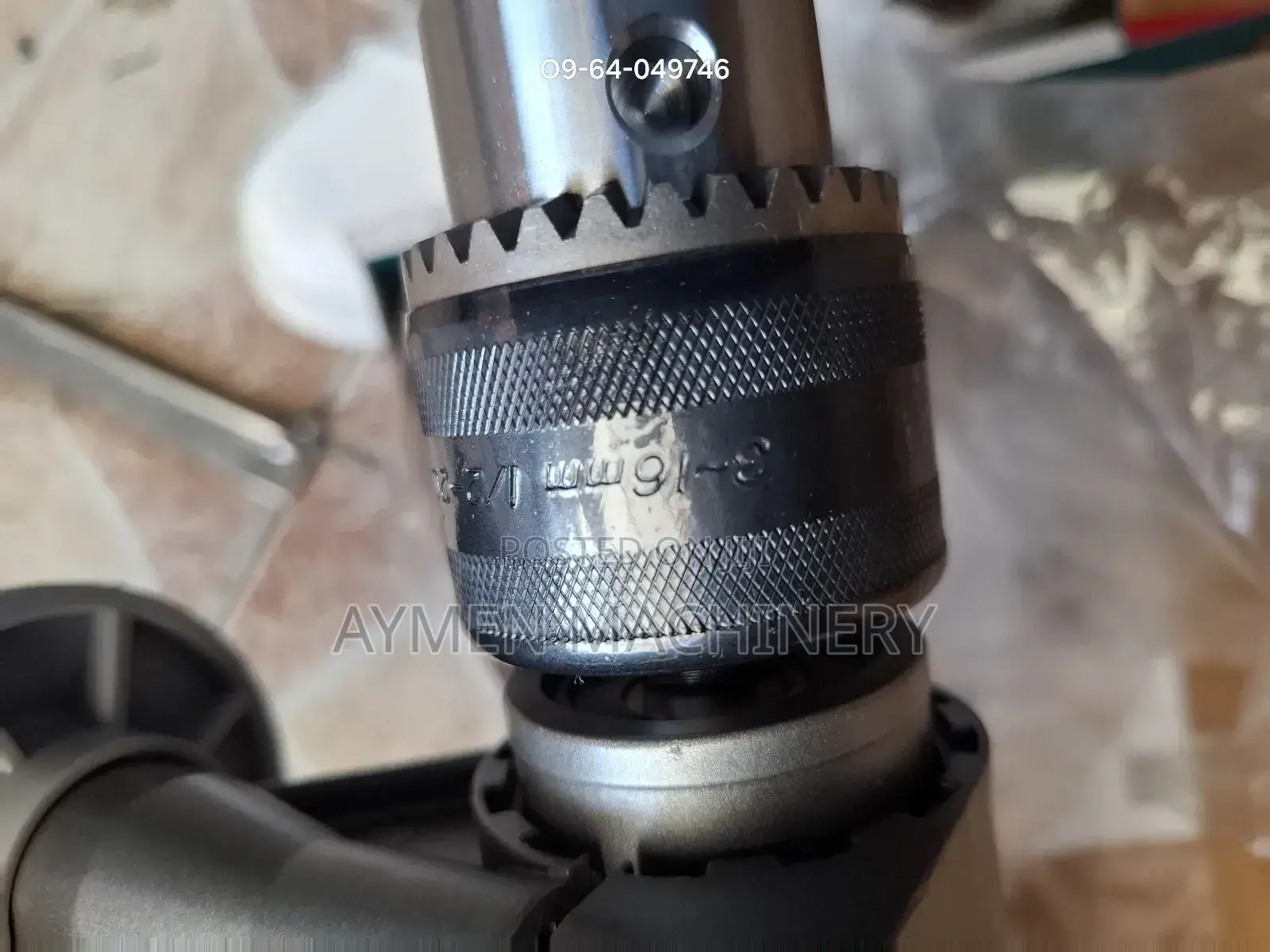 Total 1100w 16mm Drill