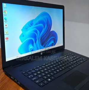 New Laptop HP Stream Notebook 8GB Intel Core I5 SSD 256GB