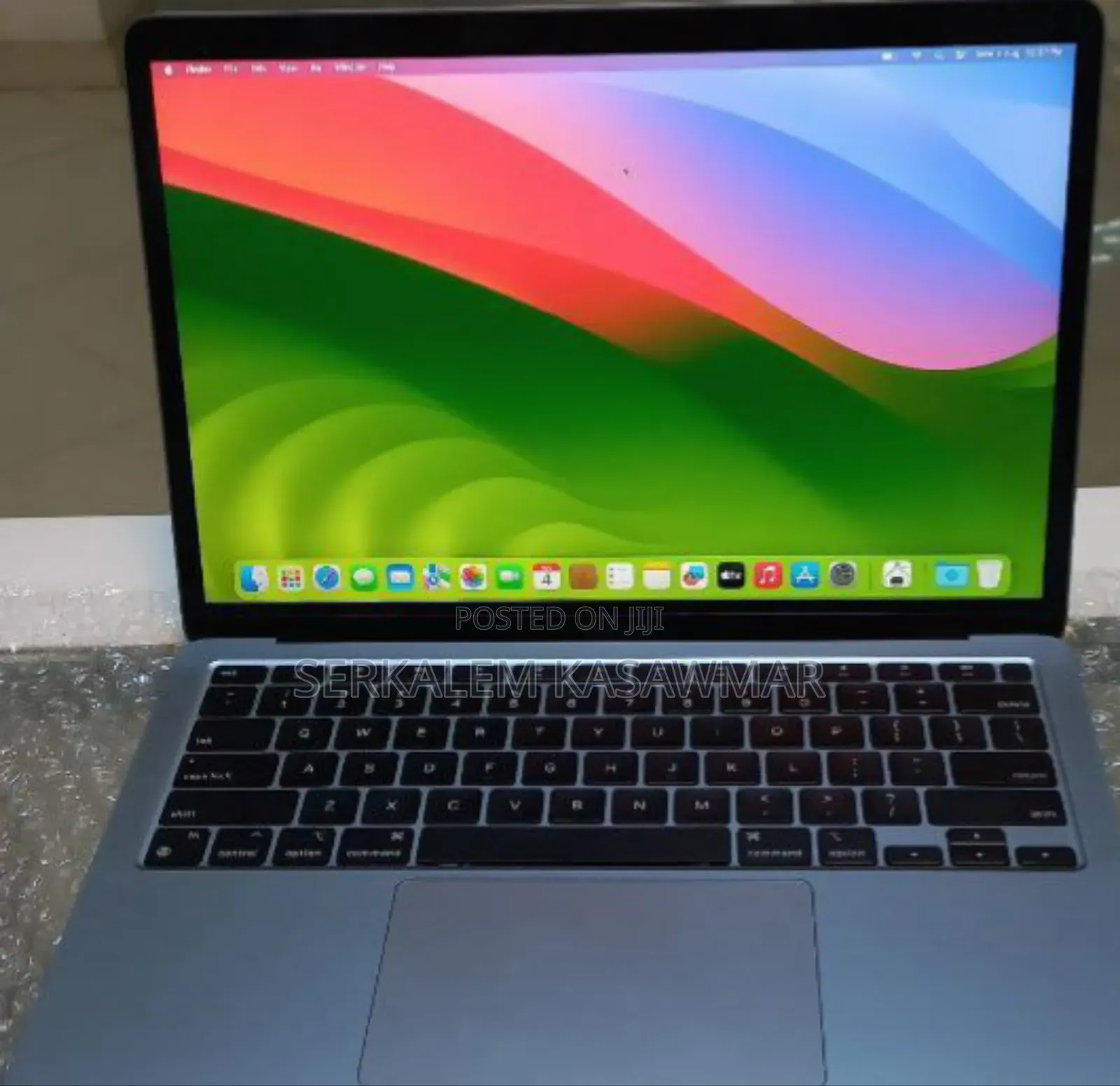 New Laptop Apple MacBook Air 2020 M1 8GB Apple M1 SSD 256GB