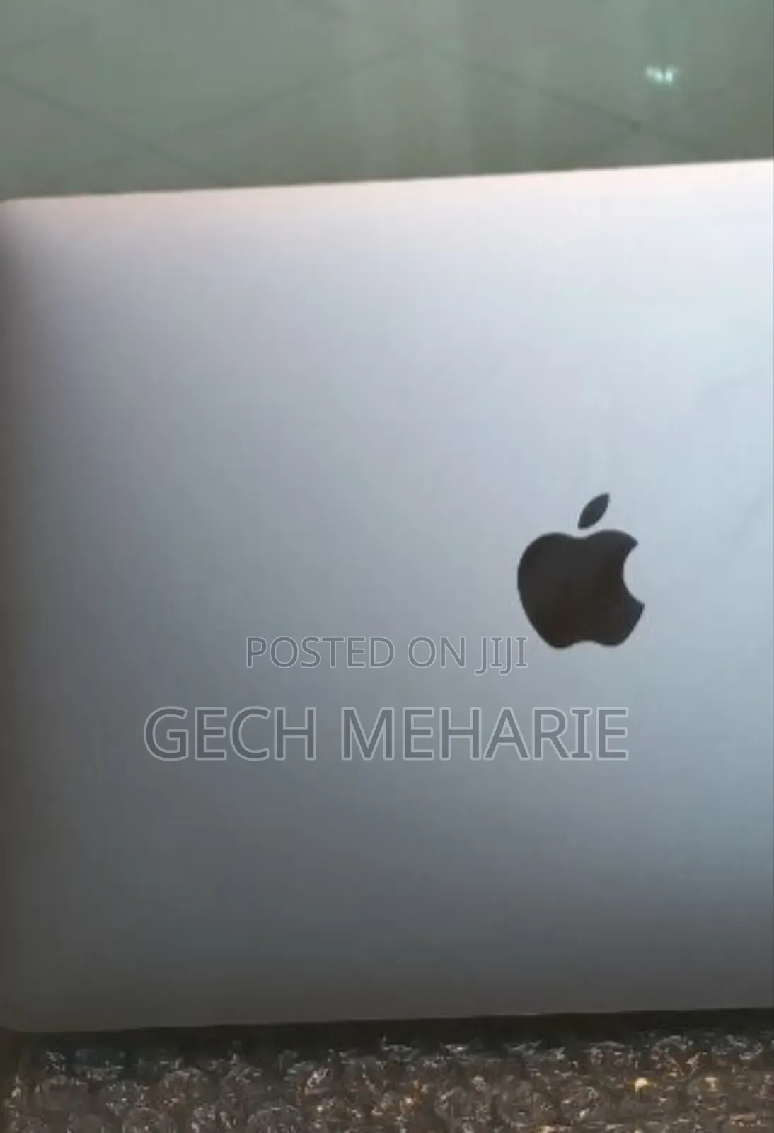 New Laptop Apple MacBook Pro M1 8GB Apple M1 Pro SSD 256GB