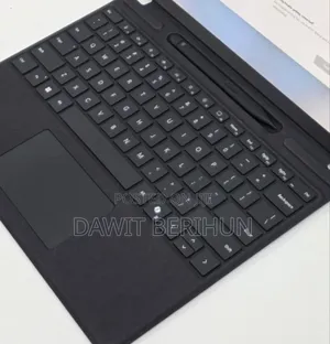 New Microsoft Surface Pro 11th Edition, a Copilot+ PC 16GB SSD 512GB