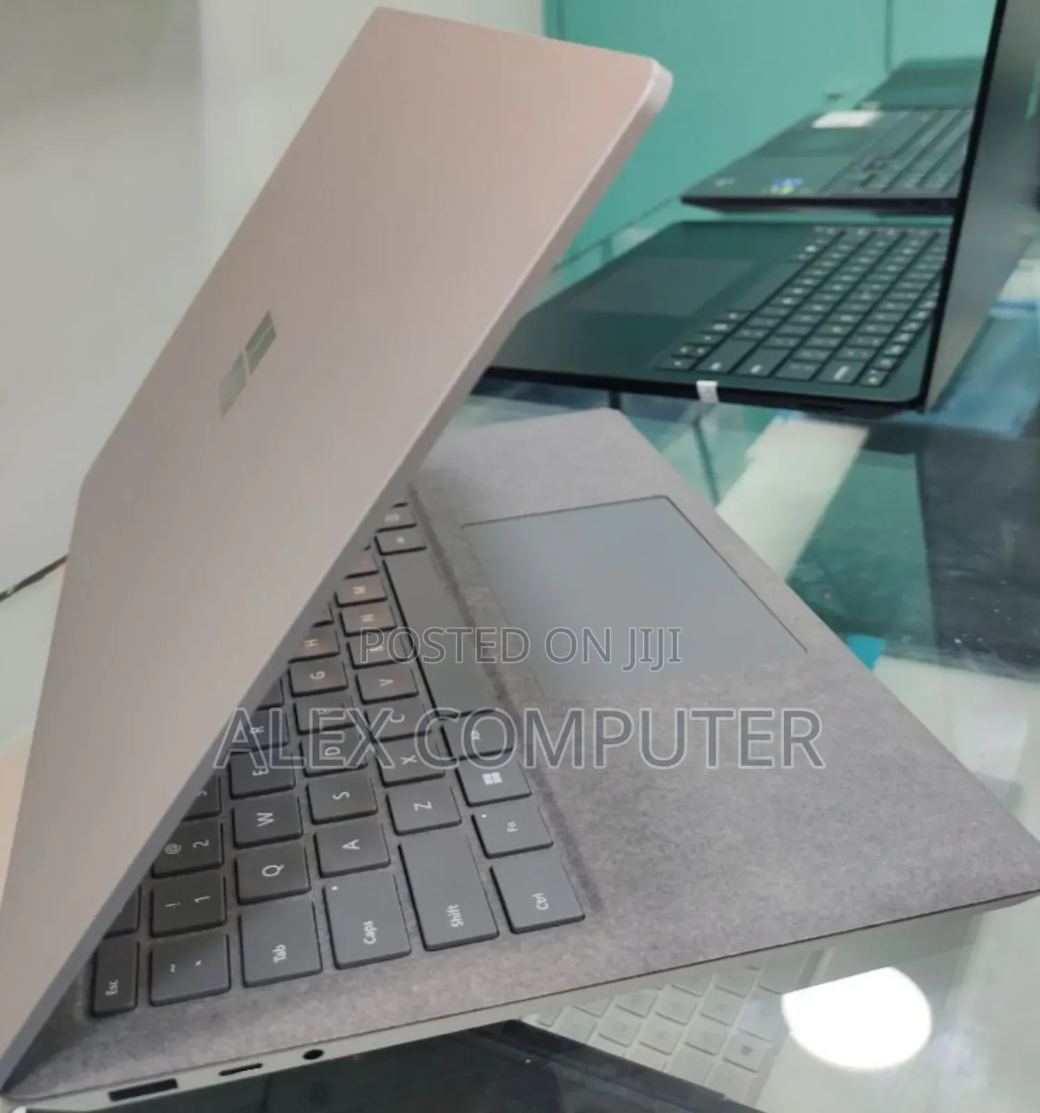 New Laptop Microsoft Surface Laptop 4 16GB Intel Core I7 SSD 512GB