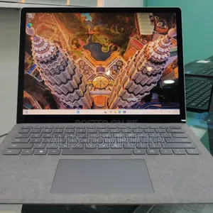 New Laptop Microsoft Surface Laptop 4 16GB Intel Core I7 SSD 512GB
