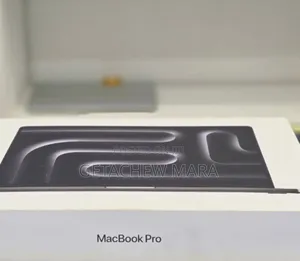 New Laptop Apple MacBook Pro M1 16GB AMD Ryzen 5 SSD 512GB