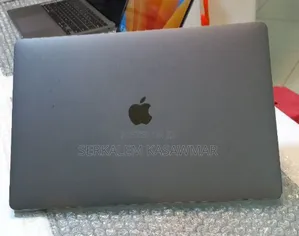 Photo - New Laptop Apple MacBook Pro 2016 16GB Intel Core I7 SSD 512GB