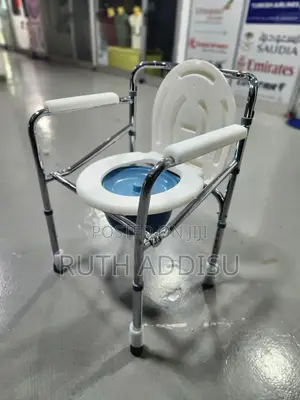 Photo - Commode Chair幅面poty Chair坳的toilet Chair㫵日commode Chair New