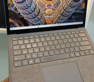 New Laptop Microsoft Surface Laptop 4 16GB Intel Core I7 SSD 512GB