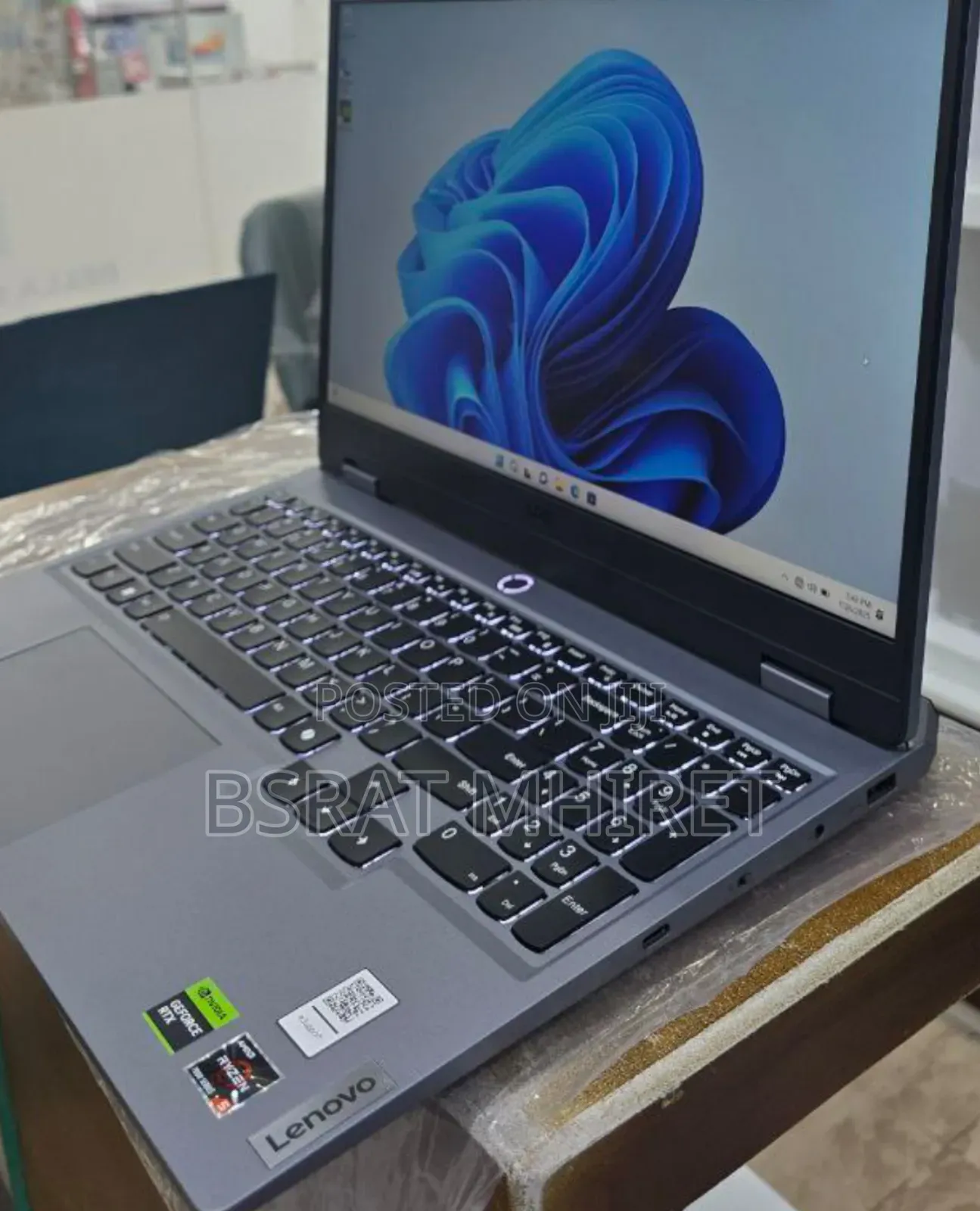 New Laptop Lenovo Legion 5 24GB AMD Ryzen 5 SSD 512GB