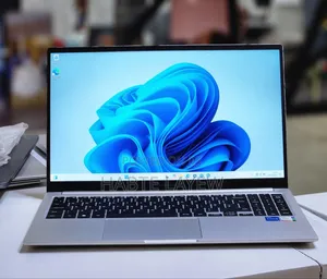 Photo - New Laptop Samsung Galaxy Book4 Ultra 8GB Intel Core I5 SSD 512GB