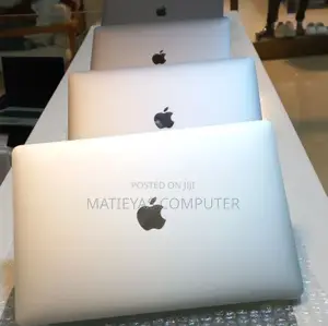 New Laptop Apple MacBook Pro 2016 16GB Intel Core I7 SSD 512GB