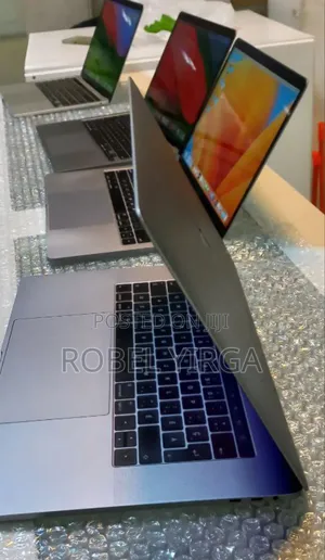 New Laptop Apple MacBook Pro 2016 16GB Intel Core I7 SSD 512GB