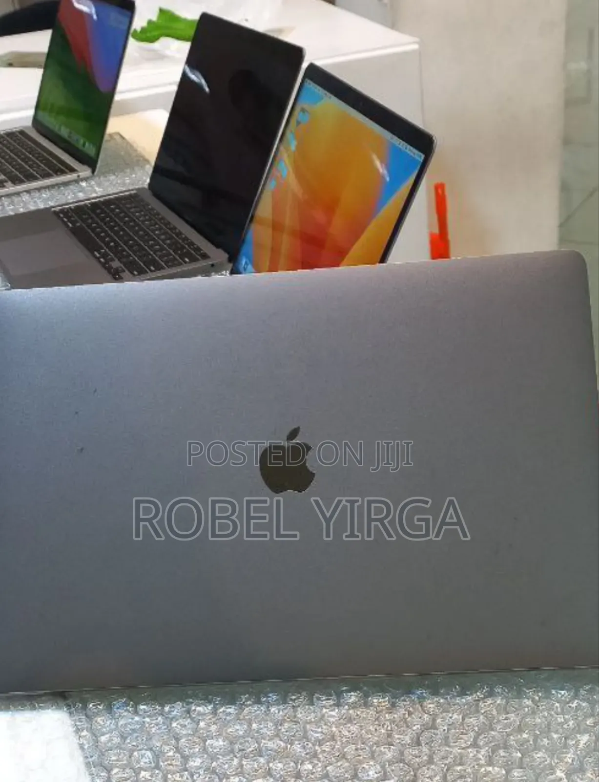 New Laptop Apple MacBook Pro 2016 16GB Intel Core I7 SSD 512GB