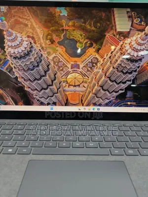 New Laptop Microsoft Surface Laptop 4 16GB Intel Core I7 SSD 512GB