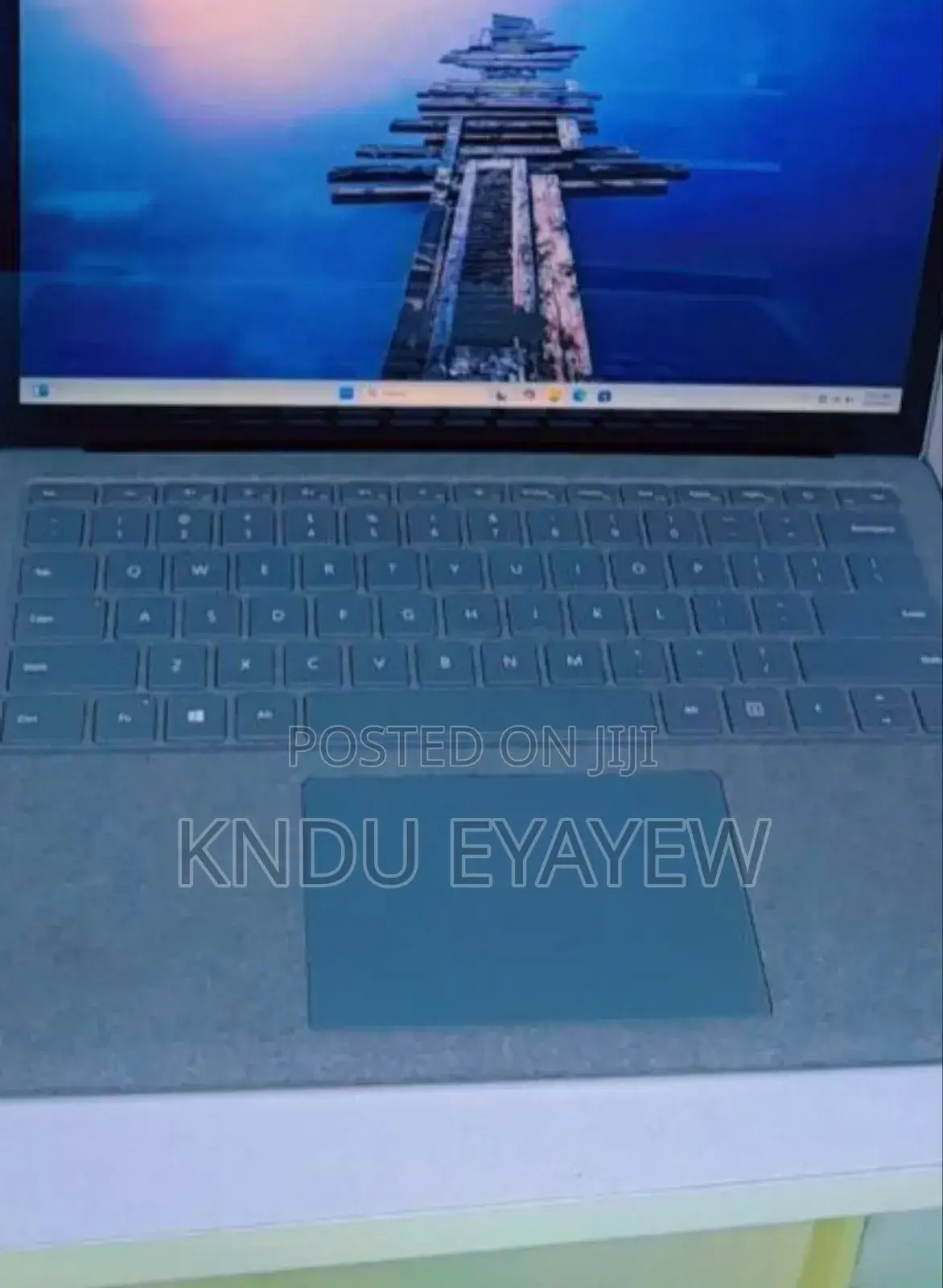 New Laptop Microsoft Surface 16GB Intel Core I7 SSD 512GB