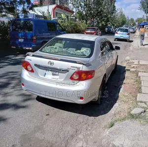 Toyota Corolla 2008 Silver