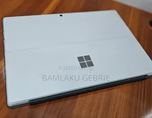 New Laptop Microsoft Surface Pro 7 8GB Intel Core I5 SSD 128GB