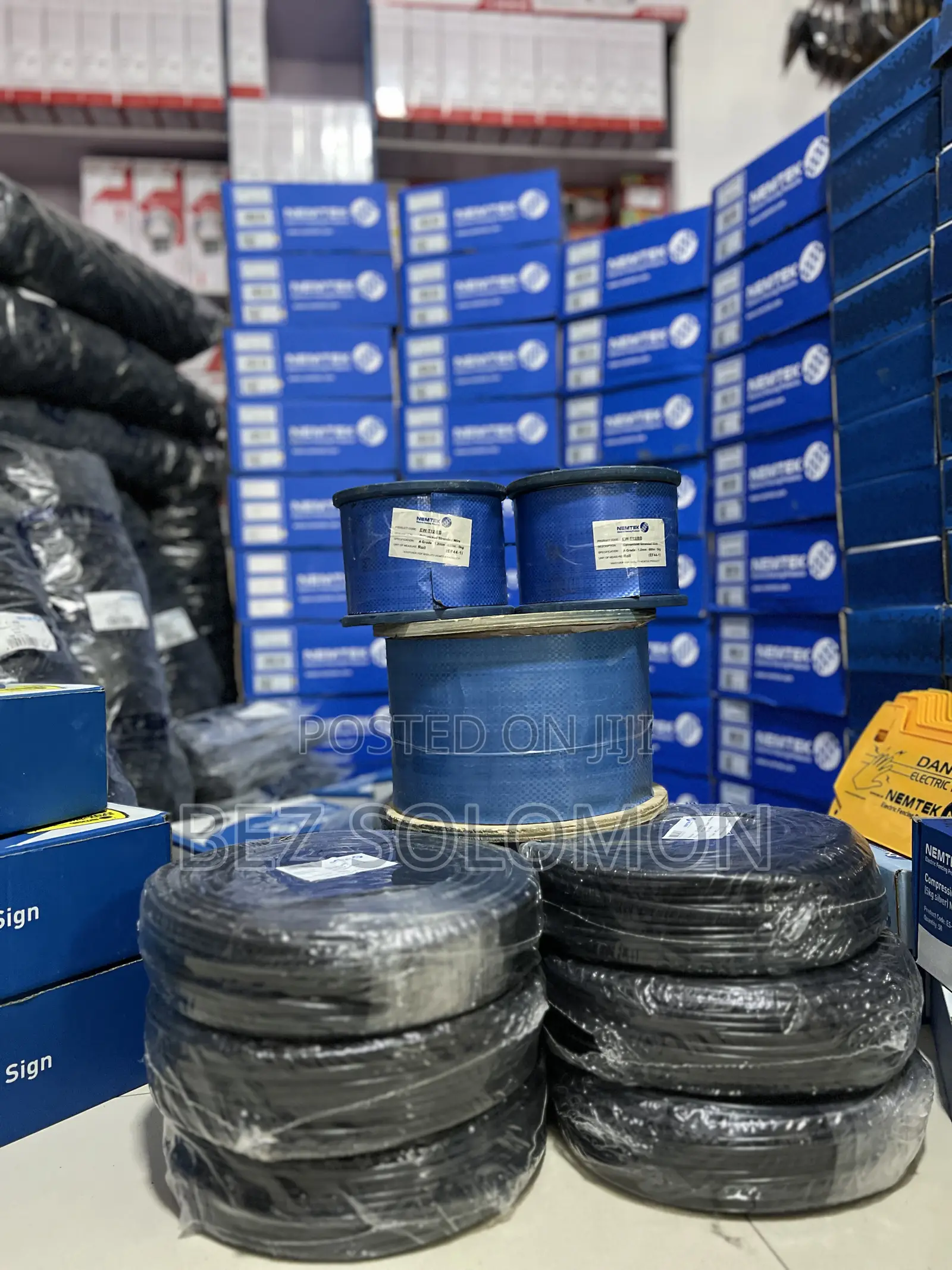 ለመኖሪያ ቤቶች፣ ኤንባሲዎች፣ኢንዱስትሪ ከፍተኛ ጥራት ባለው የኤሌትሪክ አጥር ስርዓታችን ይጠብቁ