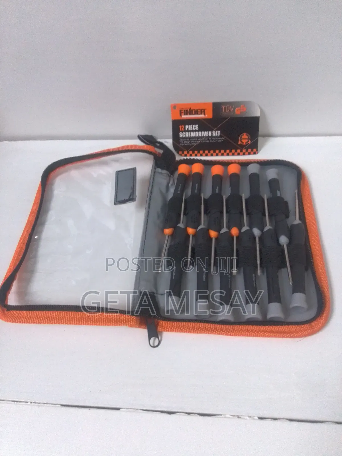 Screew Driver Finder 12-Piece Screwdriver Set