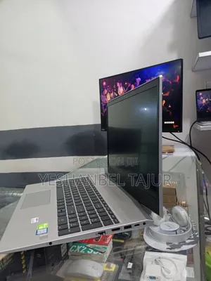 New Laptop HP Pavilion 15 16GB Intel Core I7 SSD 512GB