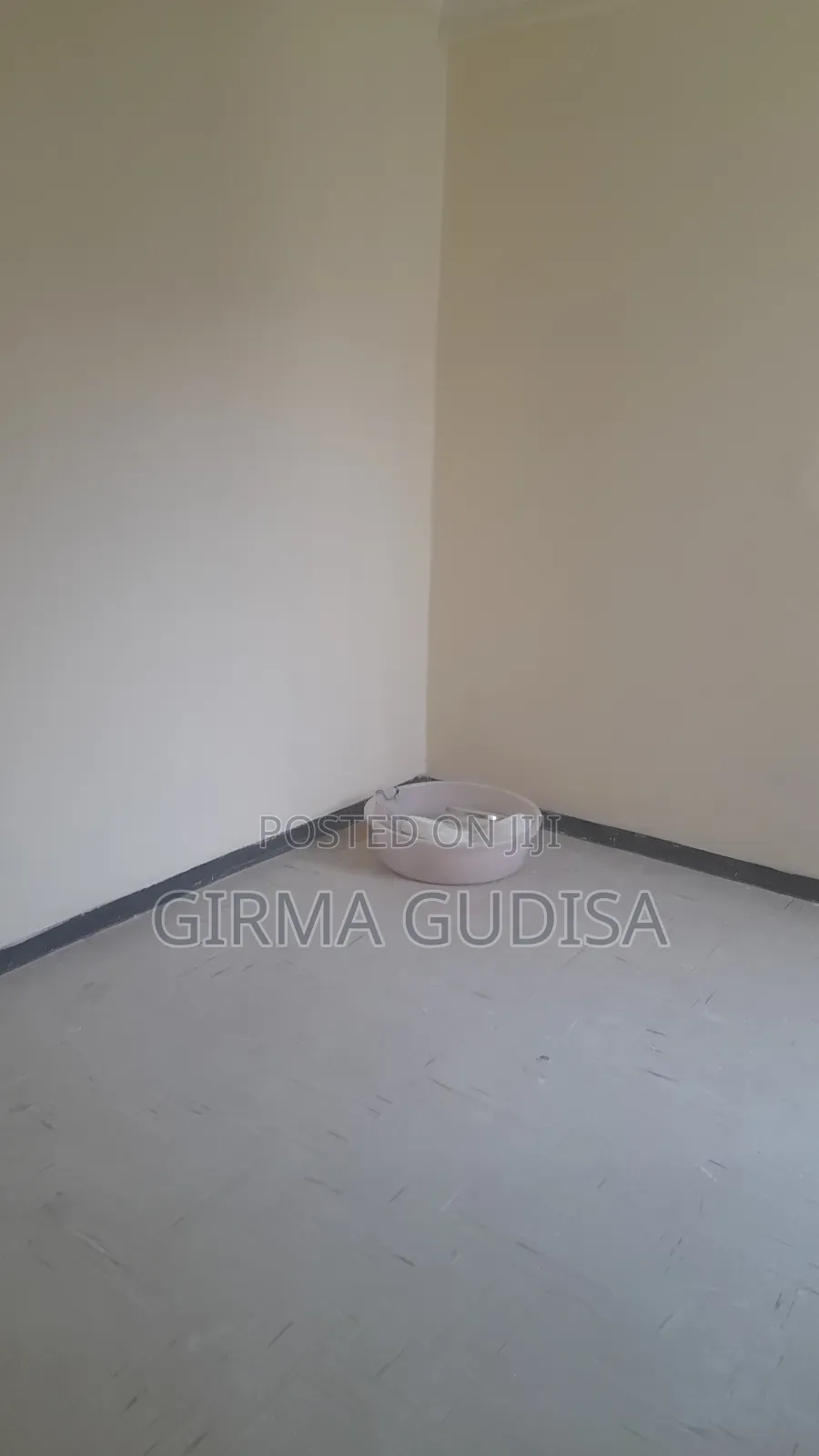 Furnished 5bdrm Villa in ሰሚት አካባቢ, Bole for sale