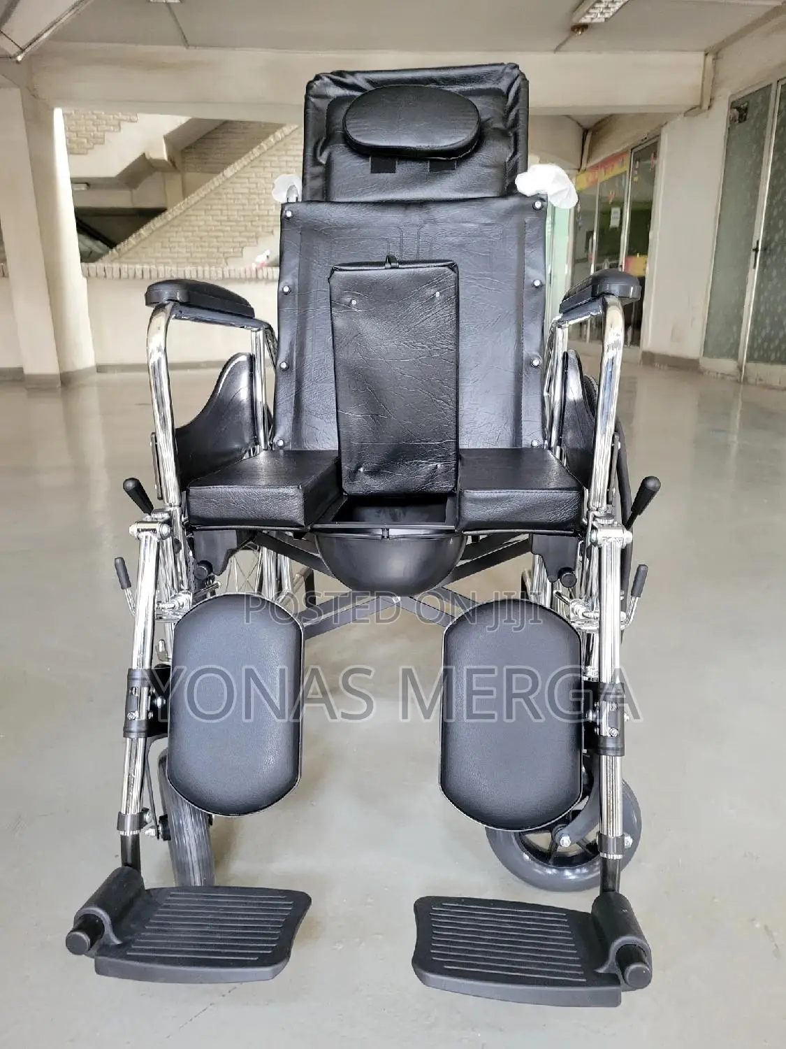 Toilet Wheelchair Options That Fit Your Lifestyle Needs
