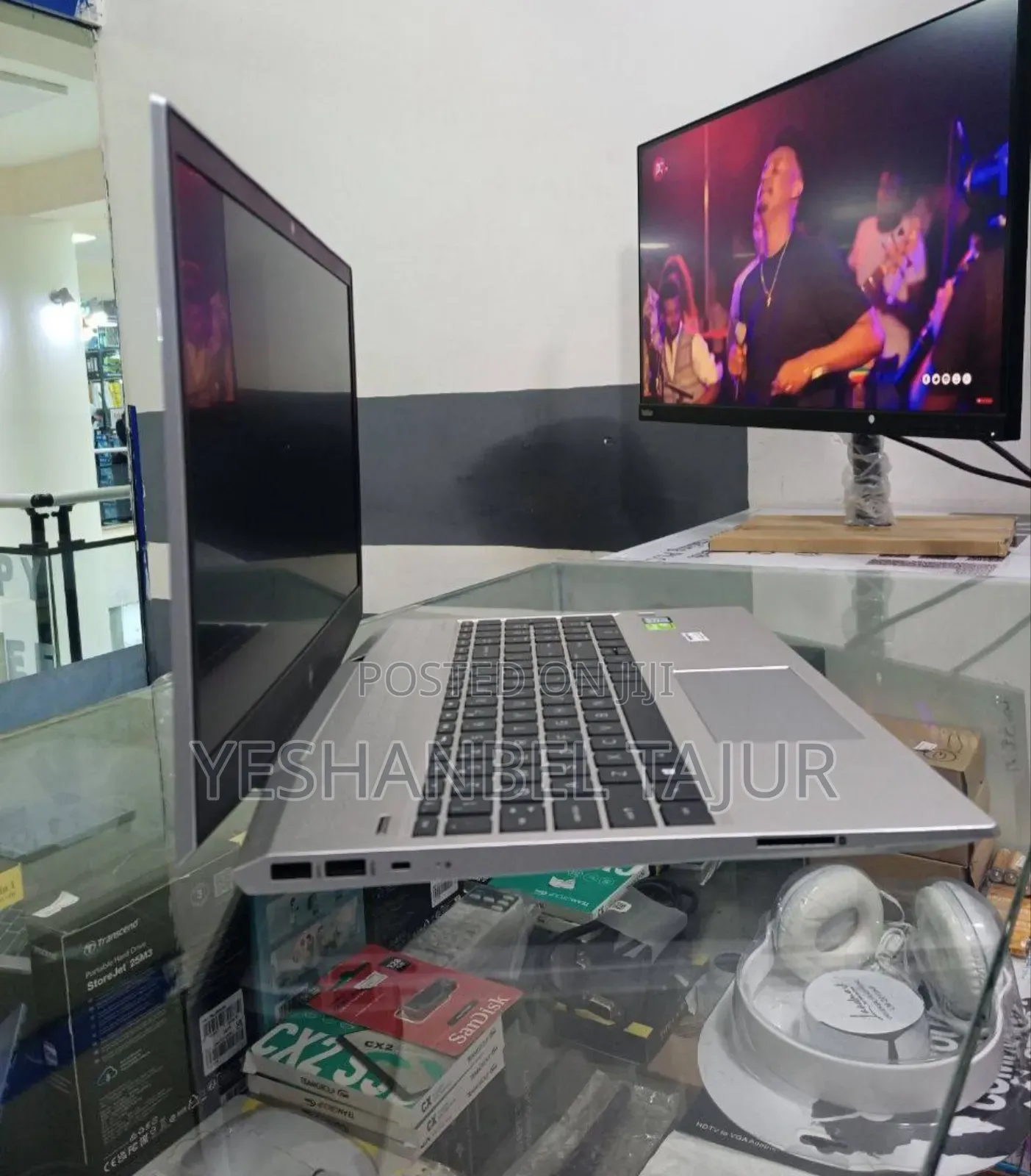 New Laptop HP Envy 15 32GB Intel Core Ultra 7 SSHD (Hybrid) 1T