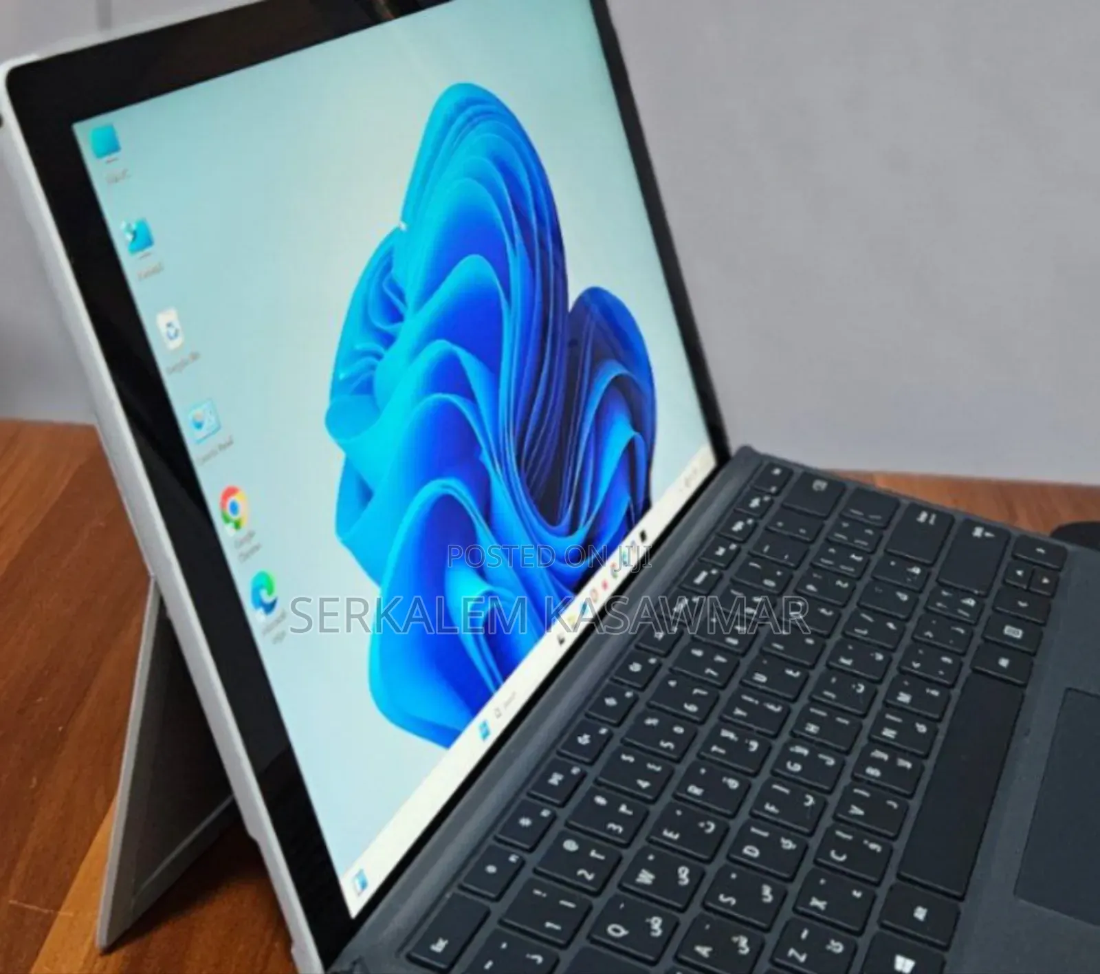 New Laptop Microsoft Surface Pro 7 8GB Intel Core I5 SSD 128GB