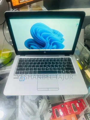 New Laptop HP EliteBook 820 G3 8GB Intel Core I5 SSD 128GB