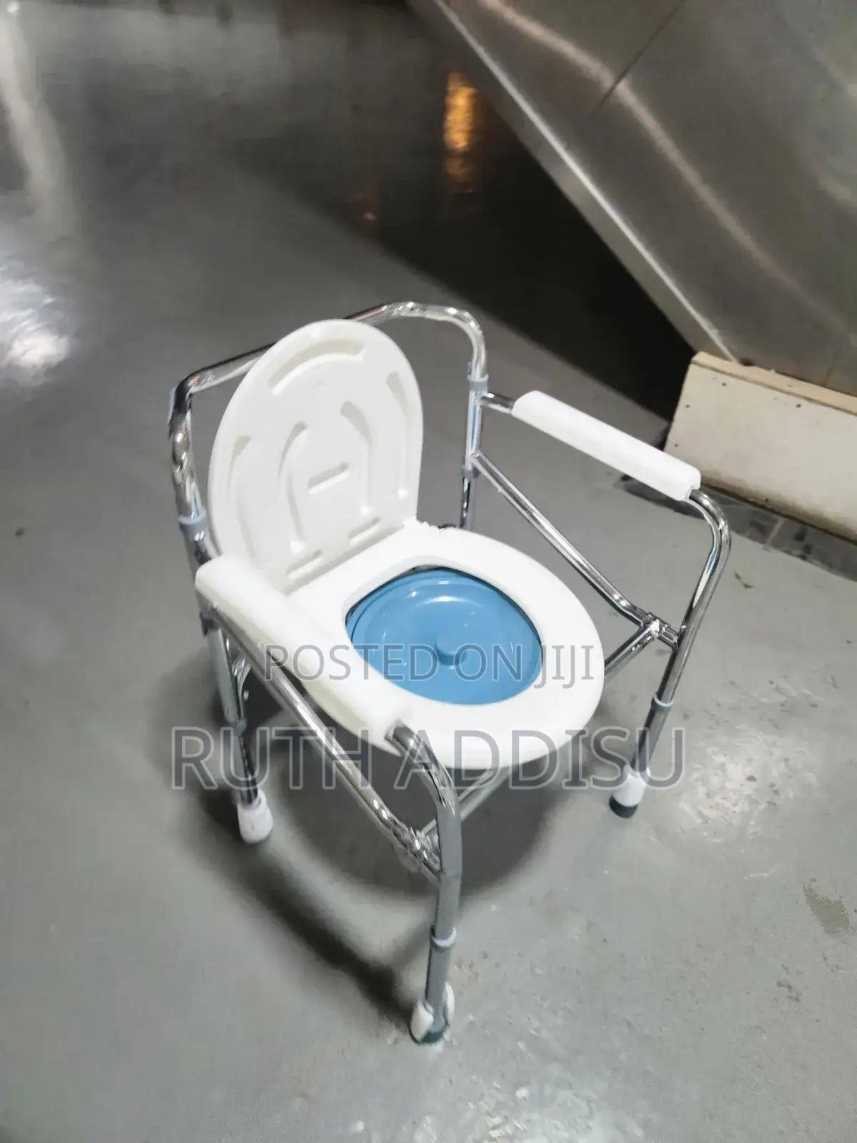 Commode Chair段的brand New Toilet Chair坂了commode Chair New