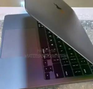 Photo - New Laptop Apple MacBook Air 2020 M1 8GB Apple M1 SSD 256GB