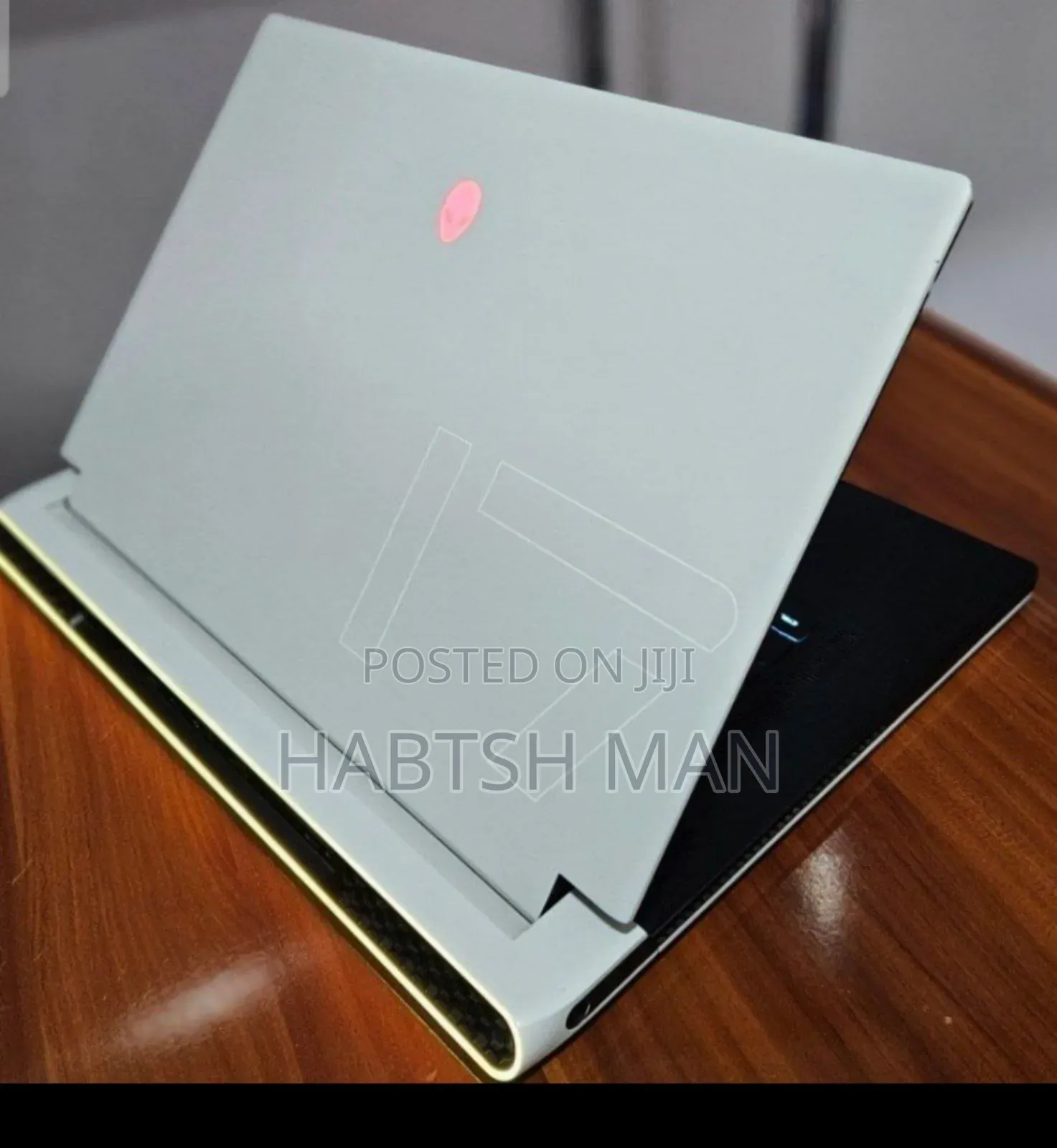 New Laptop Alienware M17x R2 16GB Intel Core I7 SSD 512GB