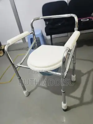 Photo - Poty Chair算了commode Chair塊錢toilet Chair媛不commode Chair New