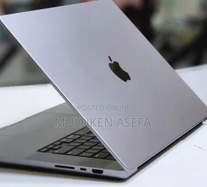 Photo - New Laptop Apple MacBook Pro 2021 M1 16GB Apple M1 Pro SSD 1T