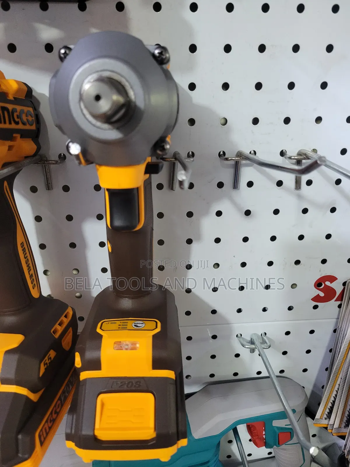 Ingco Cordless Impact Wrench 20v