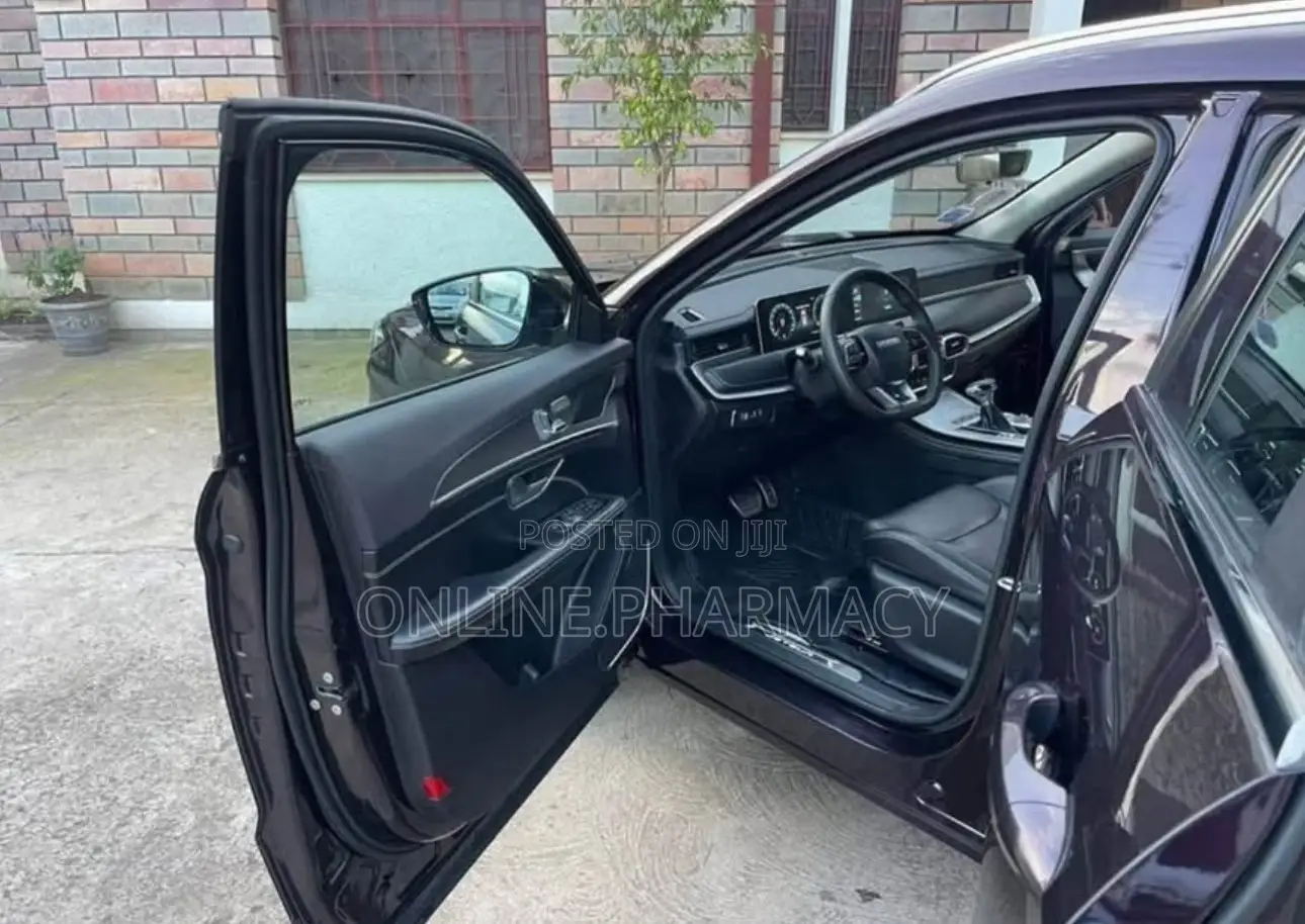 Jetour X 70 Plus for Rent