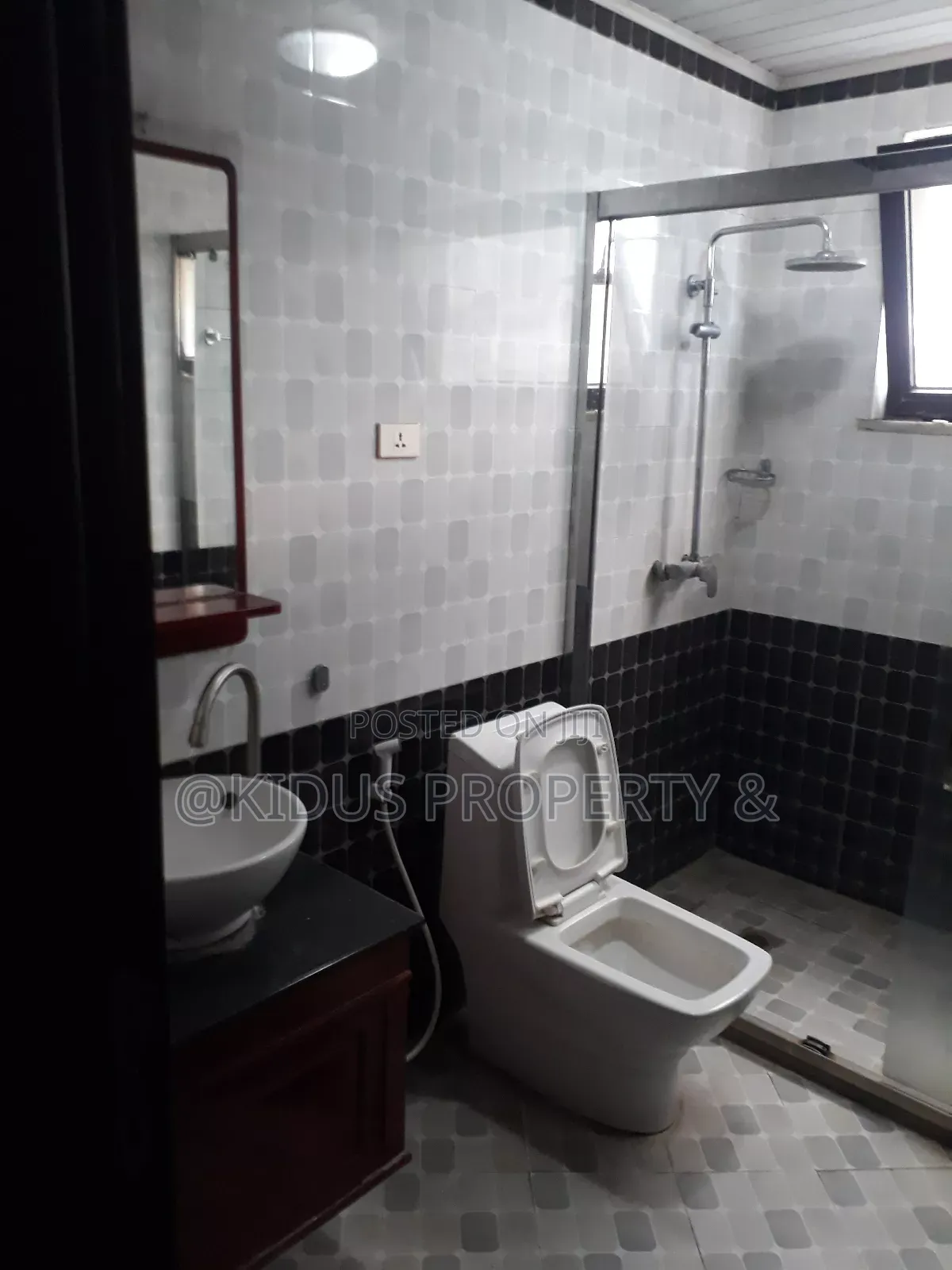 Furnished 1bdrm Apartment in Jemo 1, Nifas Silk-Lafto for rent