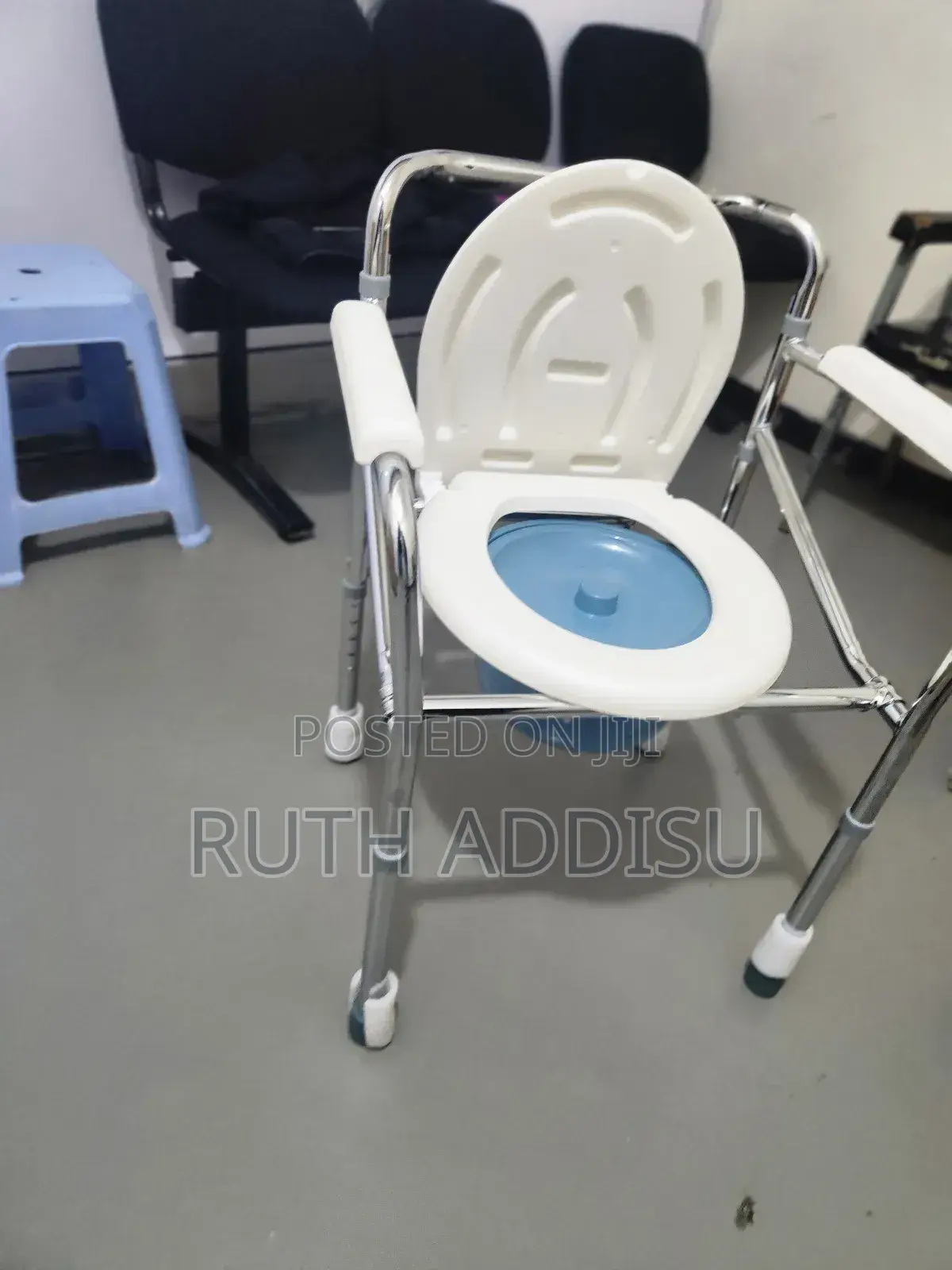 Toilet Chair Compatability With Toilet Seats費時commode Chair