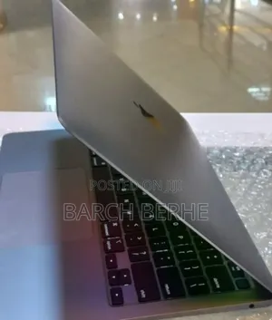 New Laptop Apple MacBook Air 2020 M1 8GB Apple M1 Pro SSD 256GB