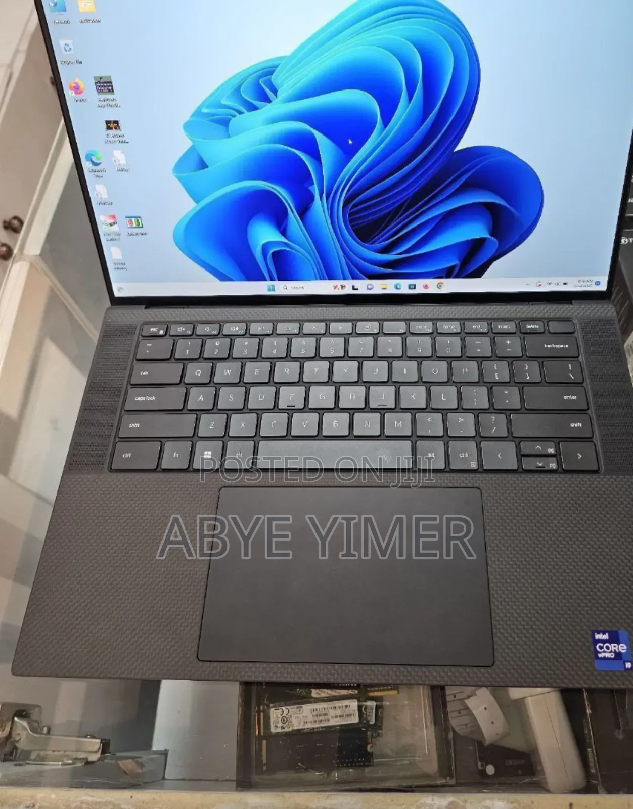 New Laptop Dell Precision 15 5540 32GB Intel Core I9 SSD 1T