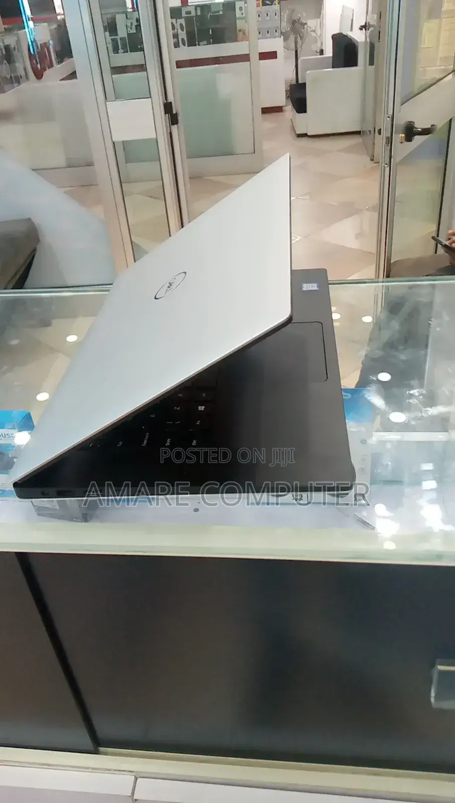 New Laptop Dell XPS 15 16GB Intel Core I5 SSD 512GB