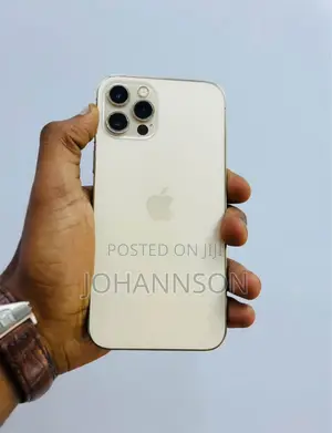 Photo - Apple iPhone 12 Pro 128 GB Gold