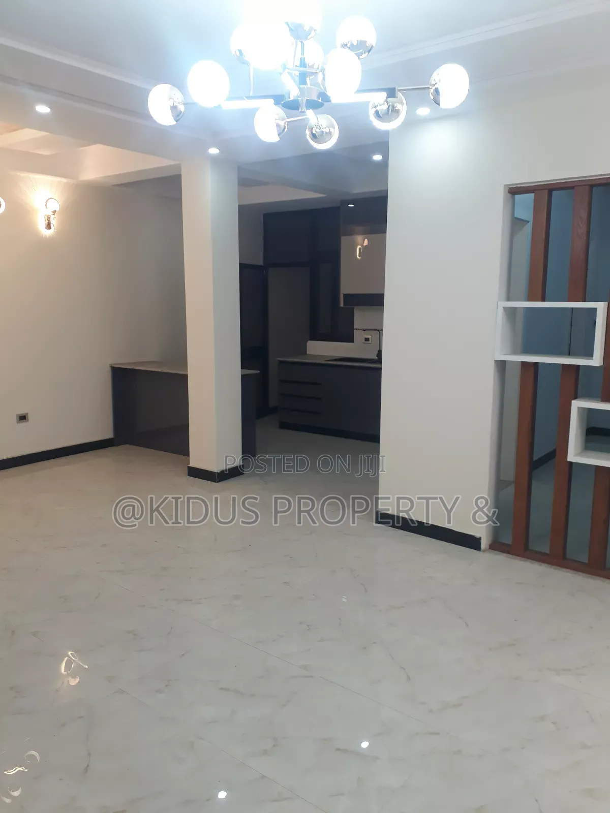 7bdrm House in Nasswe Real State, Nifas Silk-Lafto for rent