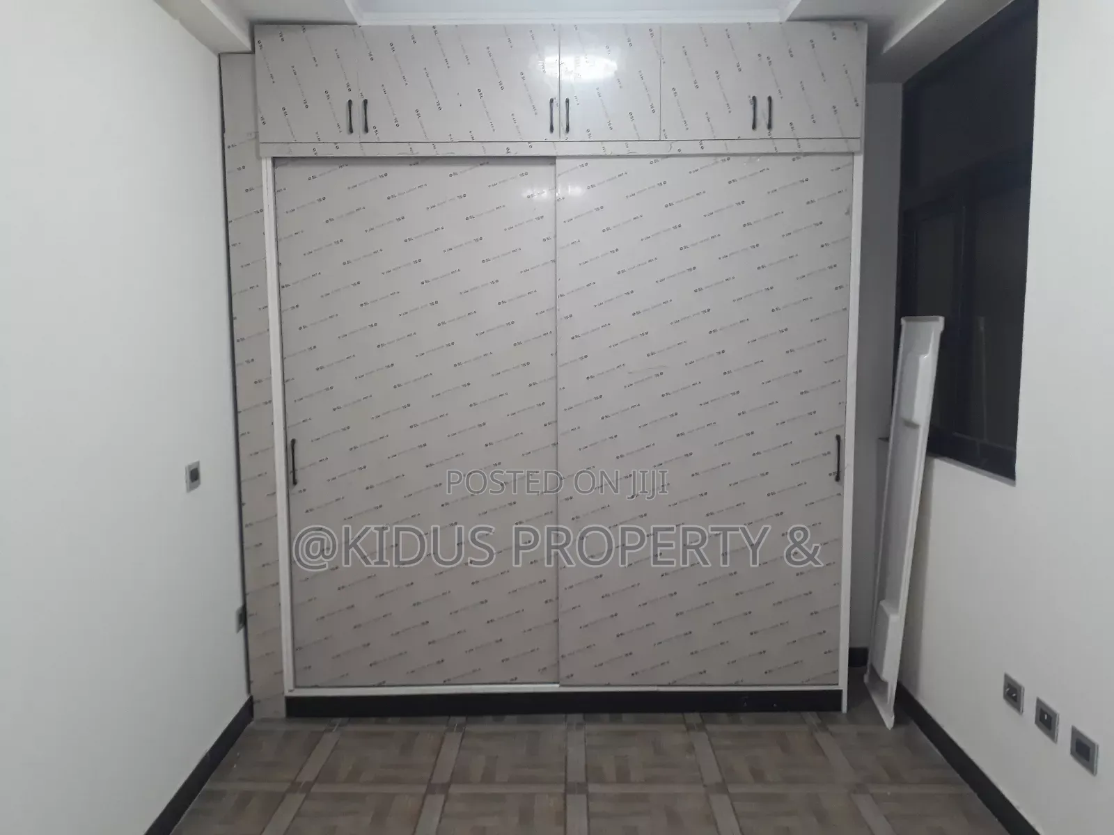 7bdrm House in Nasswe Real State, Nifas Silk-Lafto for rent