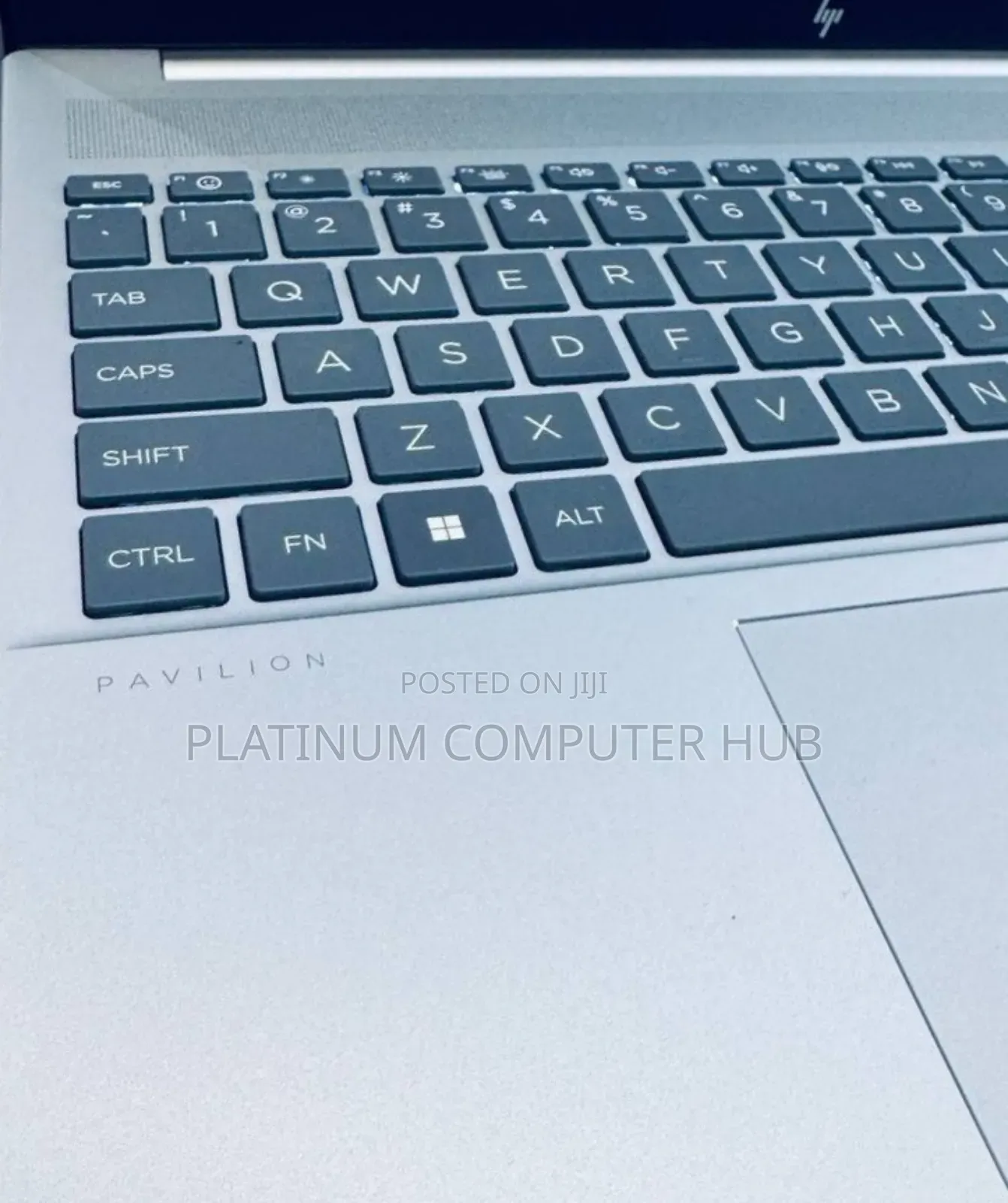 New Laptop HP Pavilion 17 16GB Intel Core I7 SSD 1T