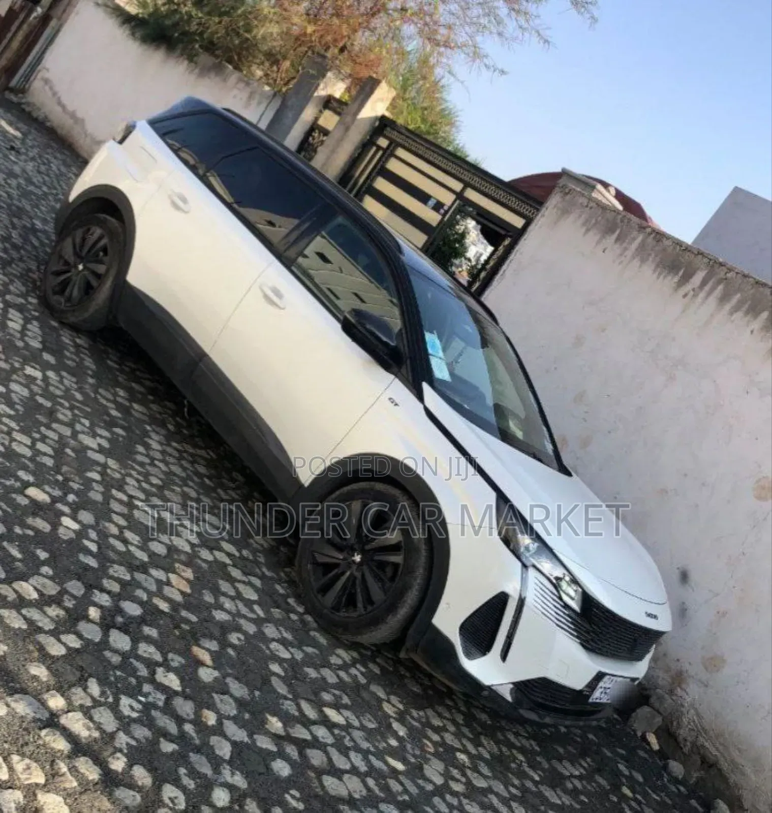 Peugeot 5008 2023 White