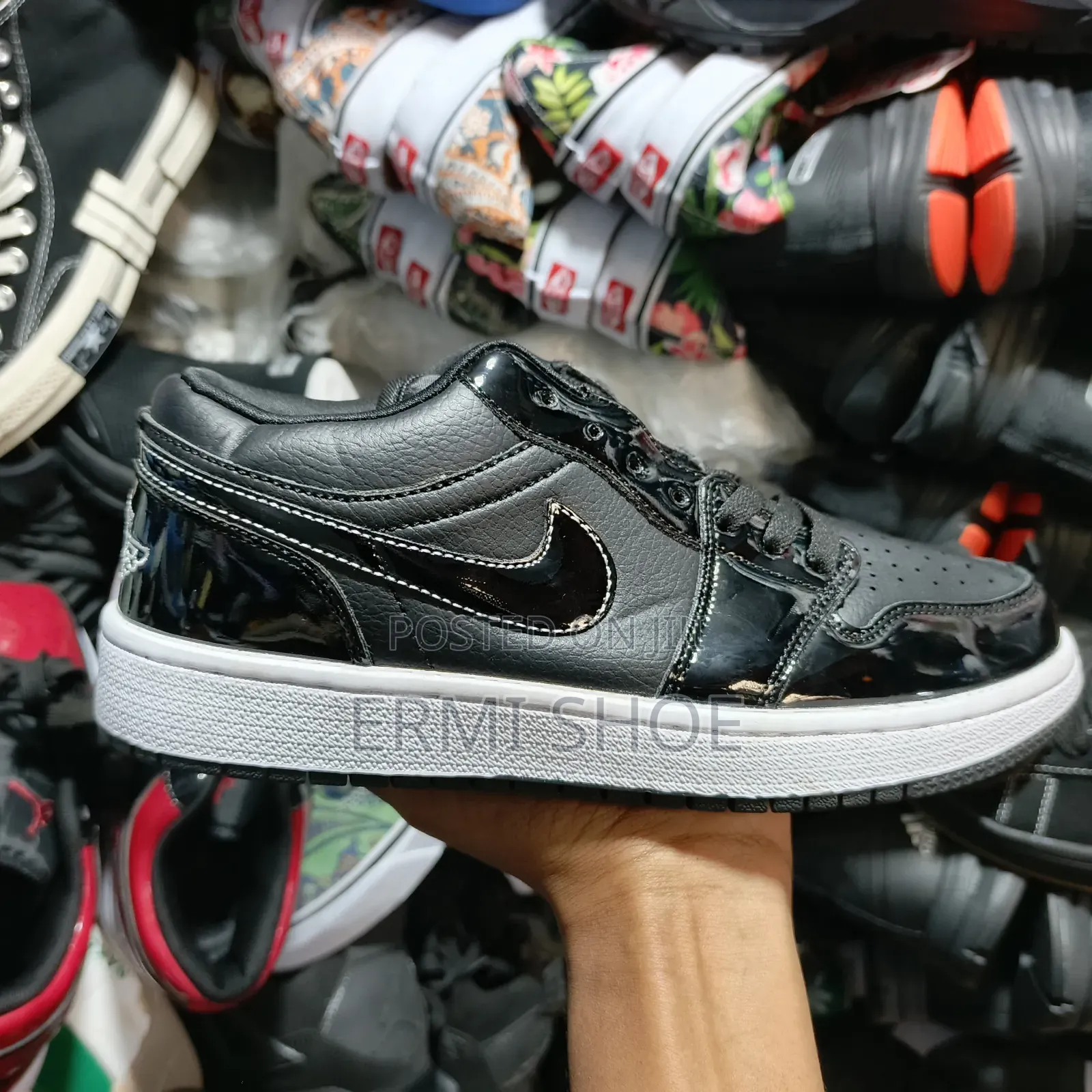 Air Jordan 1 One Low