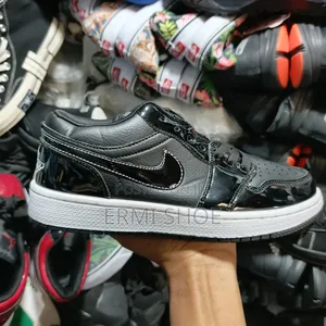 Air Jordan 1 One Low