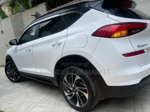 Hyundai Tucson 2019 White
