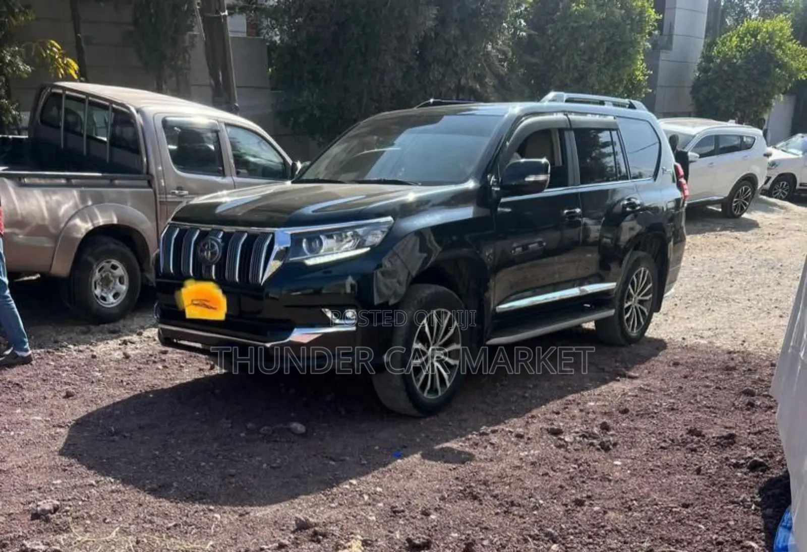 Toyota Land Cruiser Prado 2023 Gray